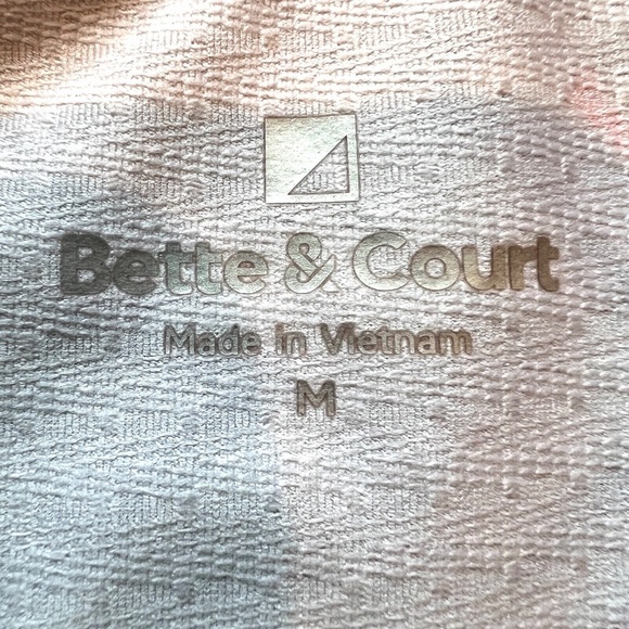 Bette & Court Top Snap Front Polo Golf Shirt Short Sleeves Size M Red Gray - Picture 5 of 5